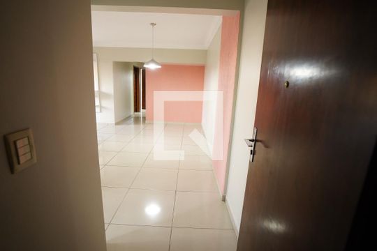 Apartamento à venda com 3 quartos, 84m² em Setor Leste Universitário, Goiânia