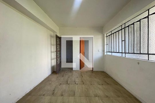Casa para alugar com 4 quartos, 100m² em Rincão, Novo Hamburgo