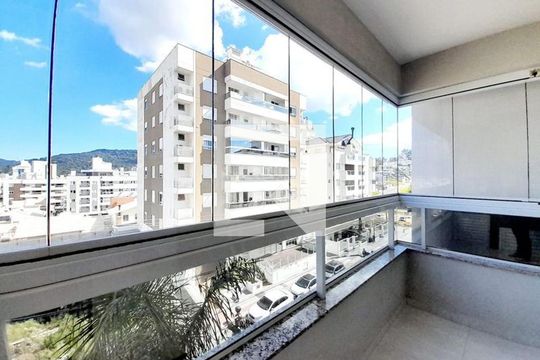 Varanda da Sala/cozinha de apartamento para alugar com 3 quartos, 95m² em Pagani, Palhoça