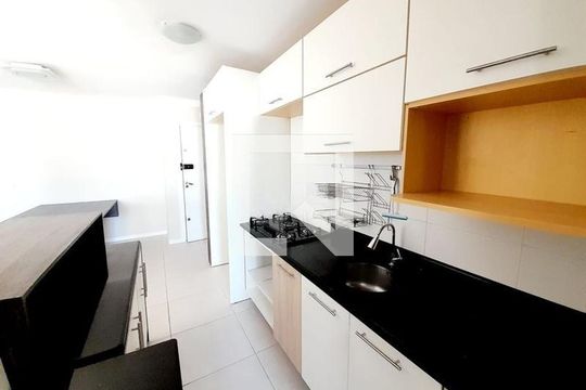 Sala/cozinha de apartamento para alugar com 3 quartos, 95m² em Pagani, Palhoça