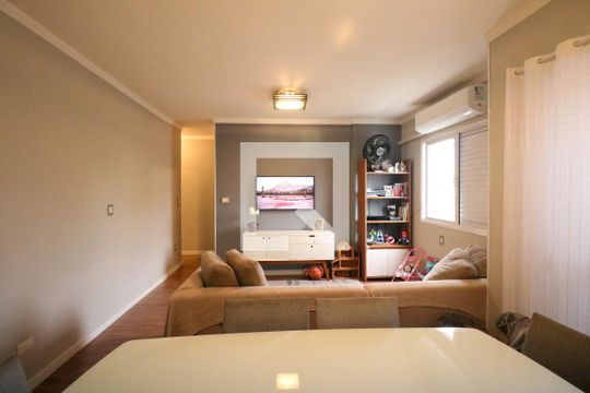 Sala de apartamento à venda com 2 quartos, 96m² em Nova Gerti, São Caetano do Sul