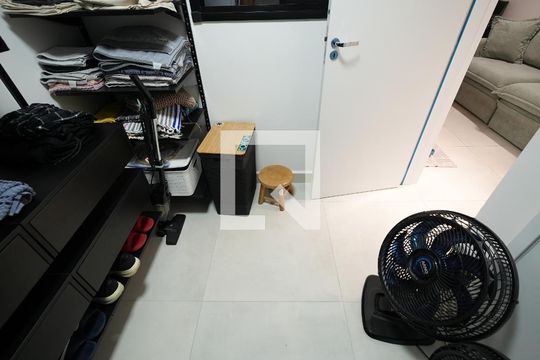 Quarto 1 de apartamento à venda com 2 quartos, 70m² em Jardim Bela Vista, Santo André