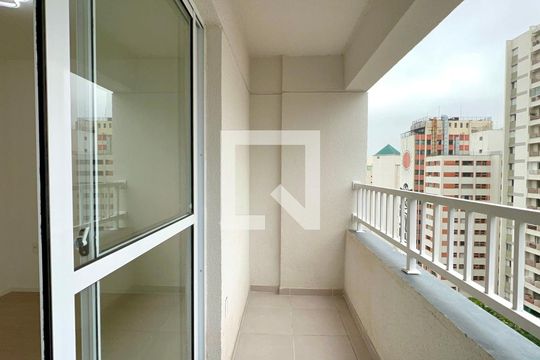 Varanda de kitnet/studio à venda com 1 quarto, 30m² em Jardim Paulista, São Paulo