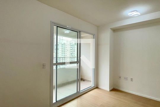 Studio de kitnet/studio à venda com 1 quarto, 30m² em Jardim Paulista, São Paulo