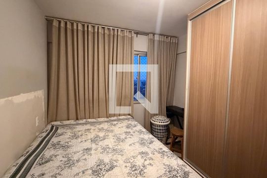Quarto Suíte de apartamento à venda com 2 quartos, 59m² em Parque Amazonia, Goiânia