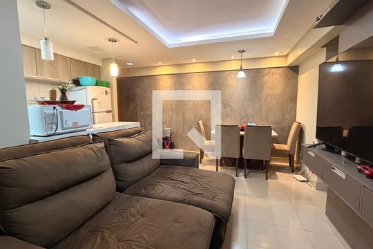 Sala de apartamento à venda com 2 quartos, 59m² em Parque Amazonia, Goiânia
