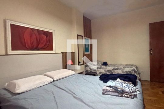 Quarto 1 de apartamento para alugar com 1 quarto, 47m² em Embaré, Santos