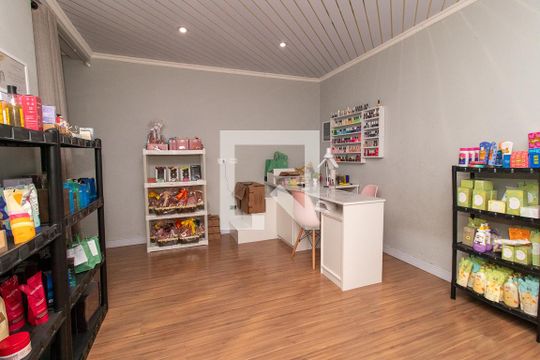 Sala de casa à venda com 4 quartos, 330m² em Xaxim, Curitiba