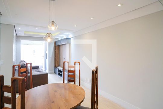 Sala de apartamento à venda com 2 quartos, 67m² em Fundacao, São Caetano do Sul