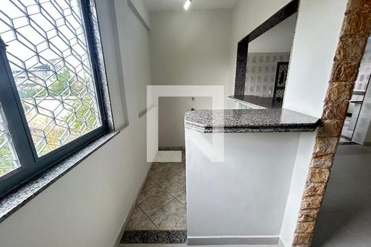 Sala 1 de casa para alugar com 8 quartos, 461m² em Bento Ribeiro, Rio de Janeiro