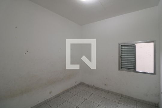Quarto de casa à venda com 4 quartos, 120m² em Jardim Teresa, São Paulo
