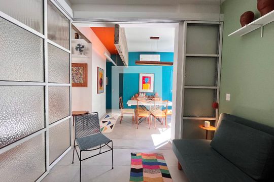 Sala 2 de apartamento à venda com 1 quarto, 80m² em Copacabana, Rio de Janeiro