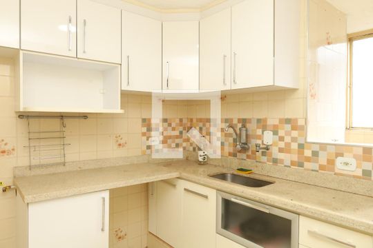 Cozinha de apartamento à venda com 2 quartos, 72m² em Jardim Aurora (Zona Leste), São Paulo