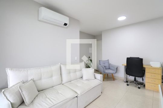 Sala/Cozinha de apartamento à venda com 2 quartos, 62m² em Vila Anastácio, São Paulo