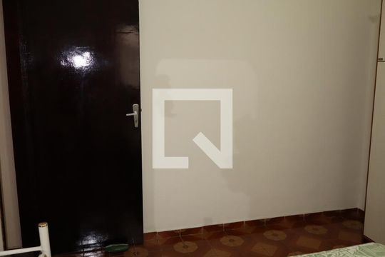 Quarto 1 de casa à venda com 4 quartos, 125m² em Parque dos Bancarios, São Paulo
