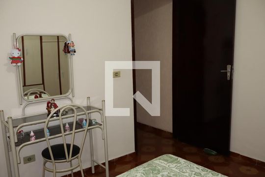 Quarto 1 de casa à venda com 4 quartos, 125m² em Parque dos Bancarios, São Paulo
