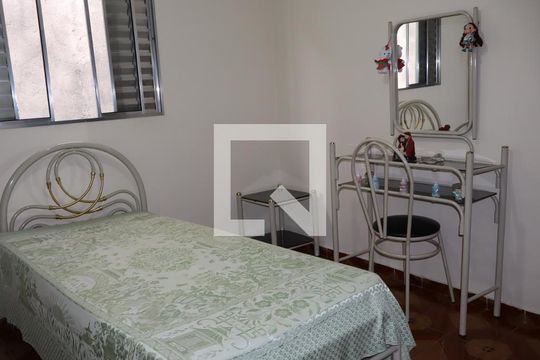 Quarto 1 de casa à venda com 4 quartos, 125m² em Parque dos Bancarios, São Paulo