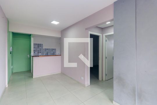 Sala de apartamento para alugar com 2 quartos, 50m² em Vila Alpina, São Paulo