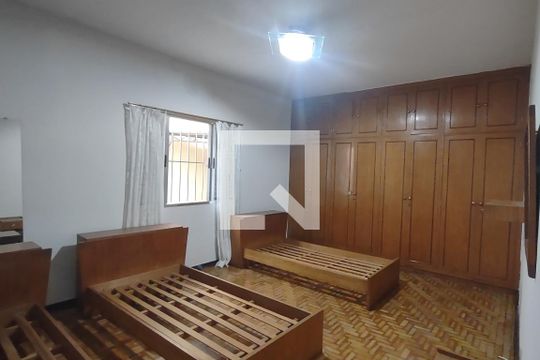 Quarto 2 de casa para alugar com 3 quartos, 400m² em Santa Paula, São Caetano do Sul