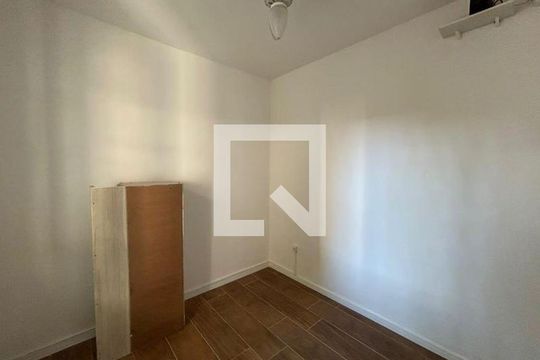 Quarto 1 de casa à venda com 3 quartos, 60m² em São Geraldo, Porto Alegre