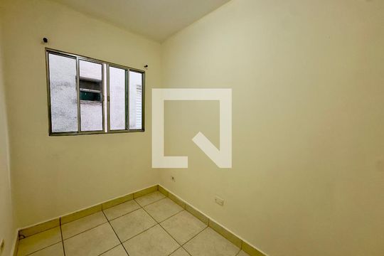 Quarto 1 de apartamento à venda com 2 quartos, 41m² em Parque Continental, Guarulhos