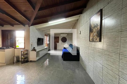 Casa à venda com 3 quartos, 110m² em Canudos, Novo Hamburgo