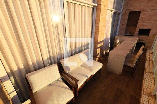 Apartamento para alugar com 4 quartos, 225m² em Setor Bueno, Goiânia