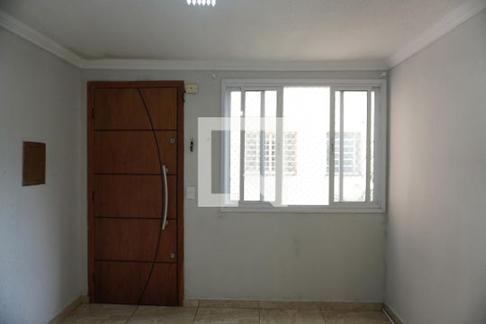 Apartamento para alugar com 2 quartos, 49m² em Conjunto Habitacional Santa Etelvina Ii, São Paulo