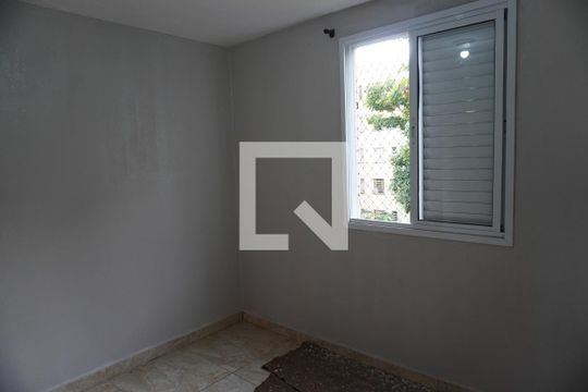 Quarto 2 de apartamento para alugar com 2 quartos, 49m² em Conjunto Habitacional Santa Etelvina Ii, São Paulo