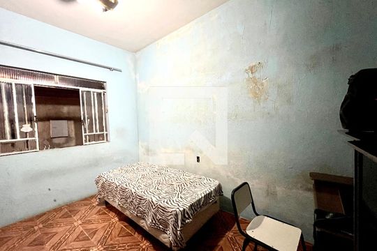 Casa à venda com 3 quartos, 245m² em Jaqueline, Belo Horizonte