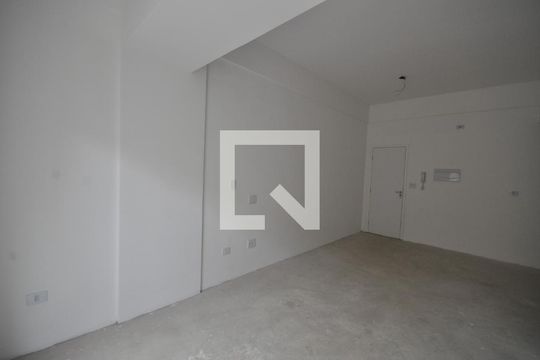 Sala/Quarto de kitnet/studio à venda com 1 quarto, 27m² em Vila Santa Terezinha (zona Norte), São Paulo