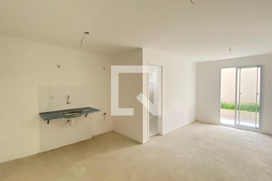 Apartamento para alugar com 1 quarto, 27m² em Vila Santa Terezinha (zona Norte), São Paulo