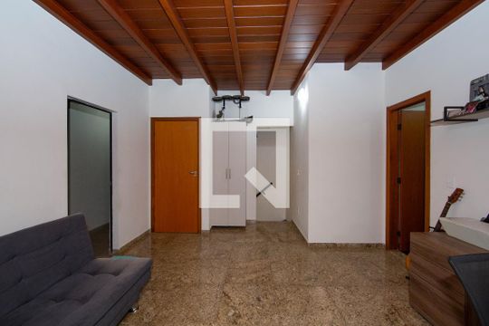 Sala de apartamento à venda com 4 quartos, 220m² em Estoril, Belo Horizonte