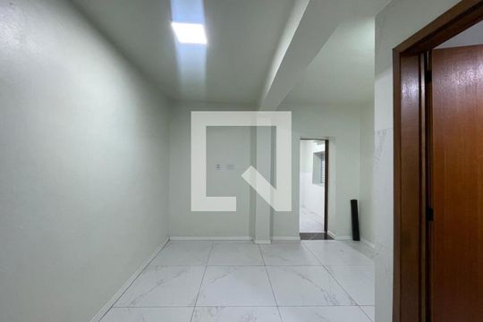 Kitnet/Studio para alugar com 1 quarto, 32m² em Vila Nova, Novo Hamburgo