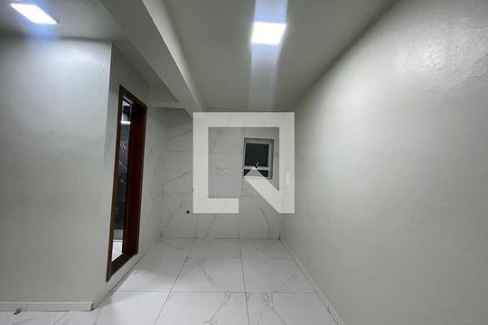 Kitnet/Studio para alugar com 1 quarto, 32m² em Vila Nova, Novo Hamburgo