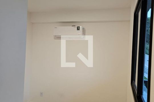 Quarto de apartamento para alugar com 1 quarto, 40m² em Ingá, Niterói