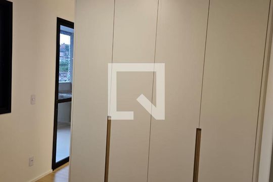 Quarto de apartamento para alugar com 1 quarto, 40m² em Ingá, Niterói