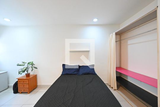 Sala/Quarto de kitnet/studio para alugar com 1 quarto, 40m² em Mirandópolis, São Paulo