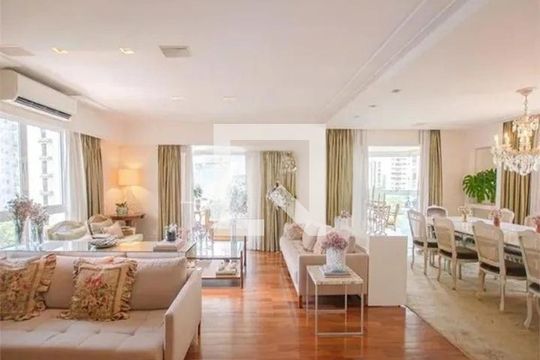 Sala de apartamento para alugar com 4 quartos, 214m² em Indianópolis, São Paulo