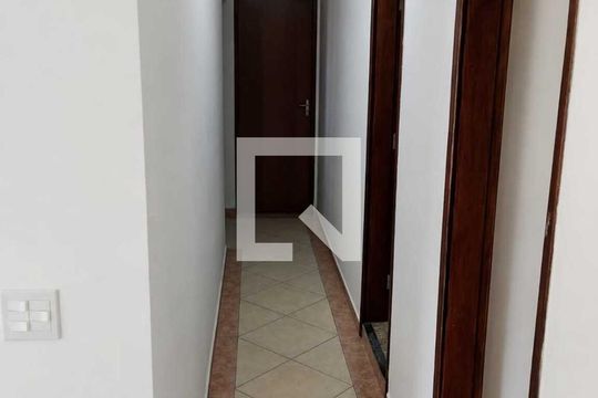 Corredor de casa para alugar com 3 quartos, 120m² em Residencial Cidade Jardim, São José dos Campos