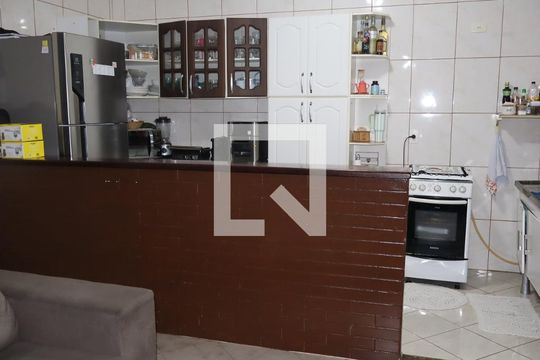 Sala de casa à venda com 1 quarto, 172m² em Cidade Continental, São Paulo