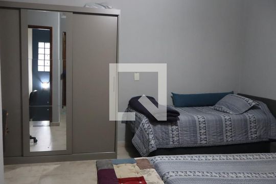Suíte de casa à venda com 1 quarto, 172m² em Cidade Continental, São Paulo