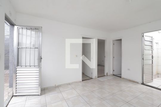 Sala/Cozinha de casa para alugar com 2 quartos, 49m² em Jardim das Camelias, São Paulo