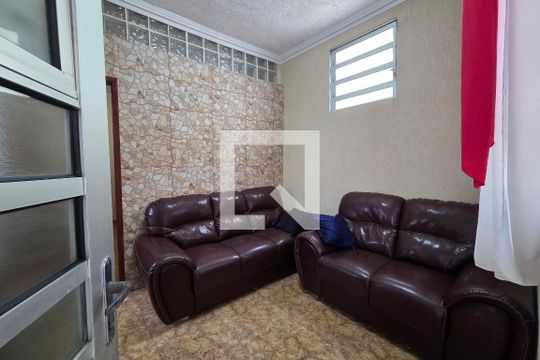 Casa de Condomínio para alugar com 1 quarto, 34m² em Guilhermina, Praia Grande