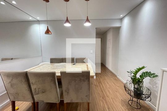 Sala de apartamento à venda com 3 quartos, 69m² em Jardim Pinheiros, São Paulo