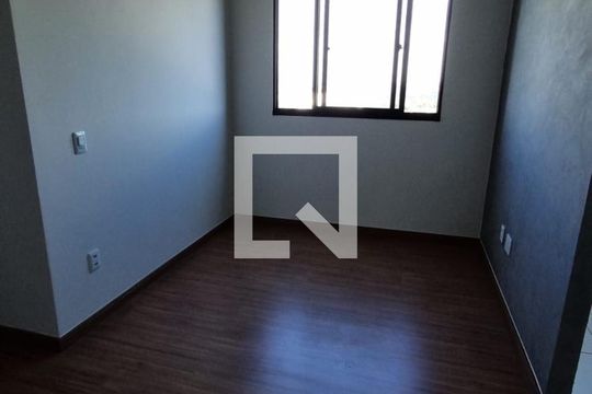 Sala de apartamento para alugar com 2 quartos, 43m² em Jardim Ibirapuera, Campinas