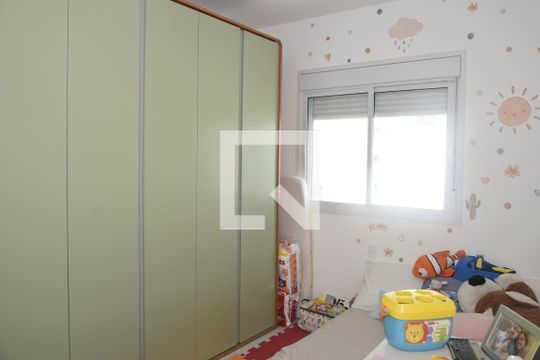 Quarto de apartamento para alugar com 2 quartos, 84m² em Jardim Branca Flor, Embu das Artes