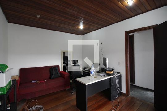Quarto 3 de casa à venda com 4 quartos, 200m² em Curicica, Rio de Janeiro