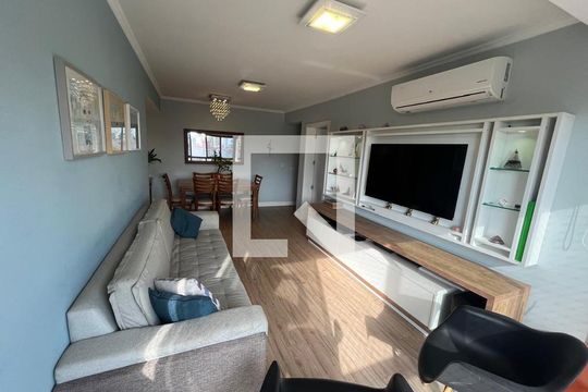 Sala de apartamento à venda com 3 quartos, 83m² em Santana, Porto Alegre