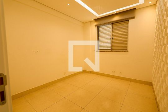 Quarto 1 de apartamento à venda com 4 quartos, 95m² em Caiçara-adelaide, Belo Horizonte